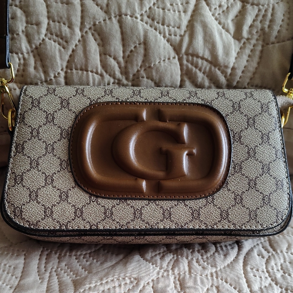 Chic Brown Patterned Shoulder Bag - image 1